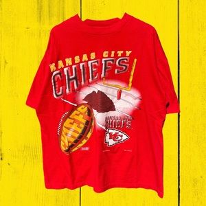 90s NFL Kansas City Chiefs graphic tee